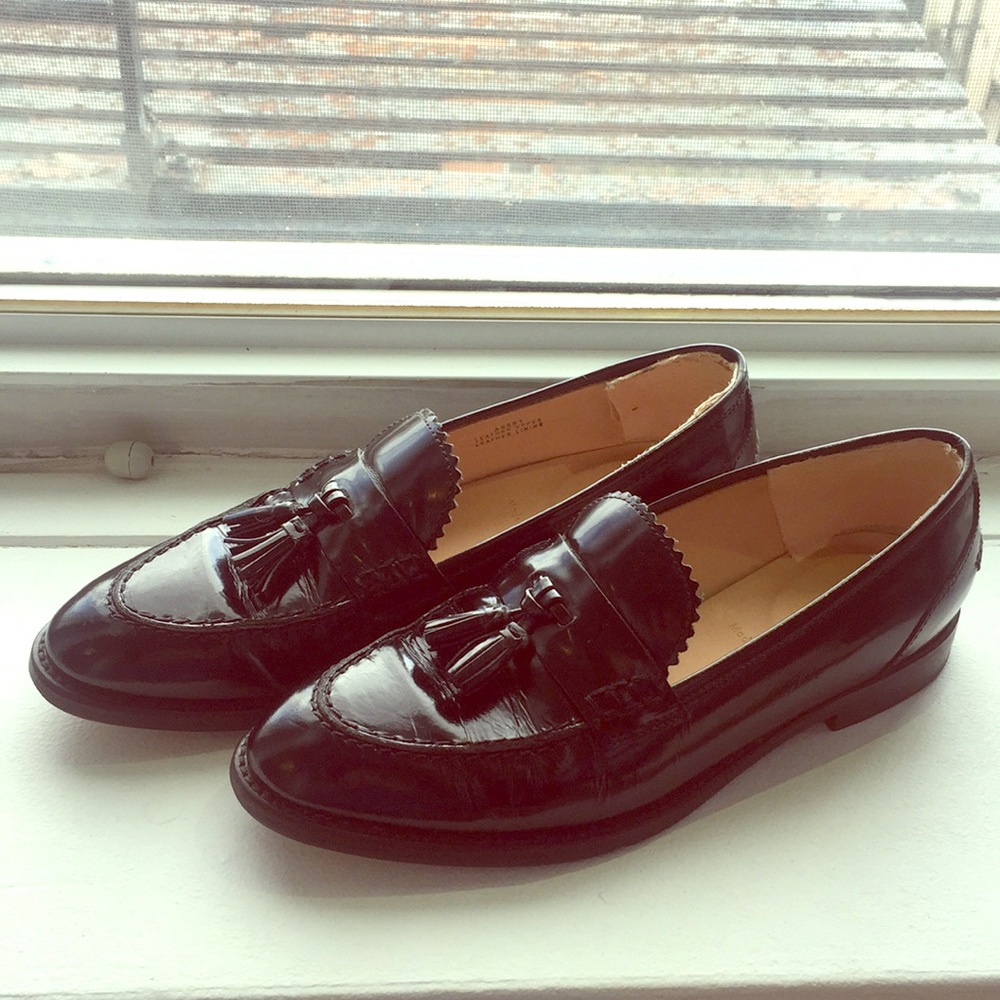 Black Patent leather classic tassel loafer